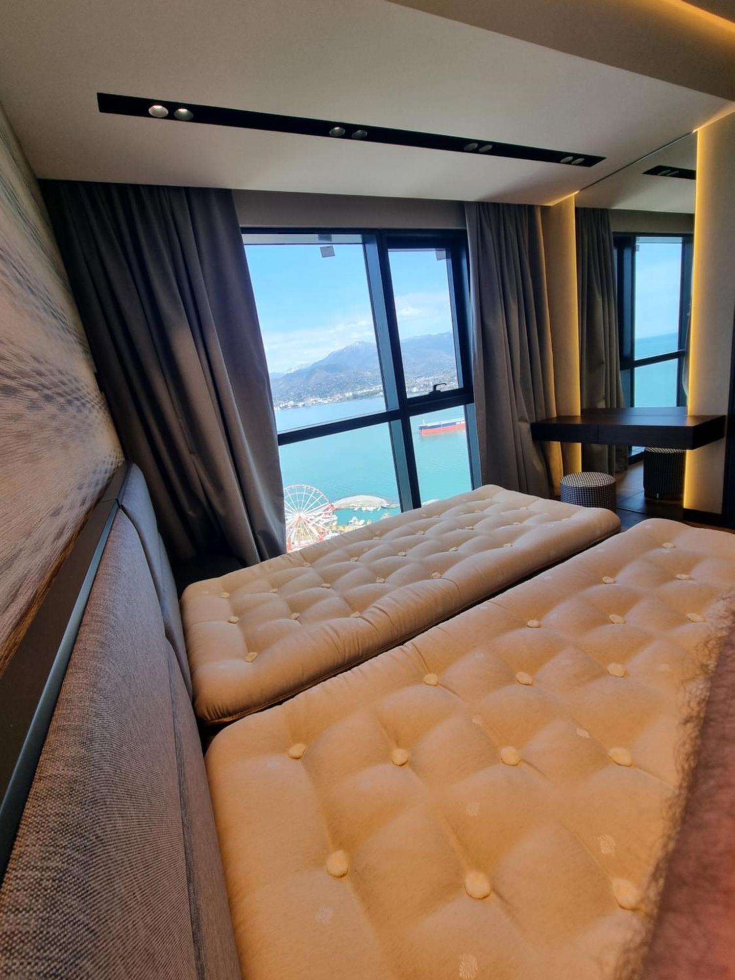 Premium apartment in Porta Batumi Tower Exterior foto