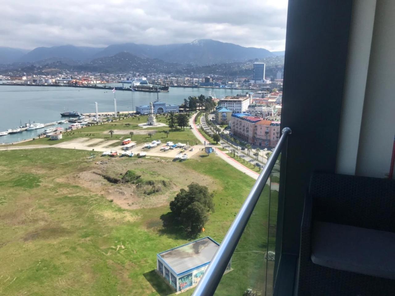 Premium apartment in Porta Batumi Tower Exterior foto