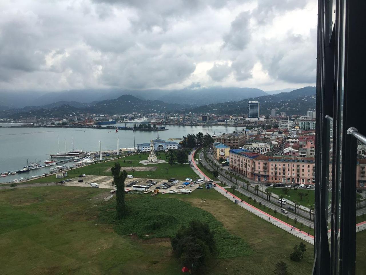 Premium apartment in Porta Batumi Tower Exterior foto